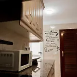 Abrigos Holidays Playa Apartamento *