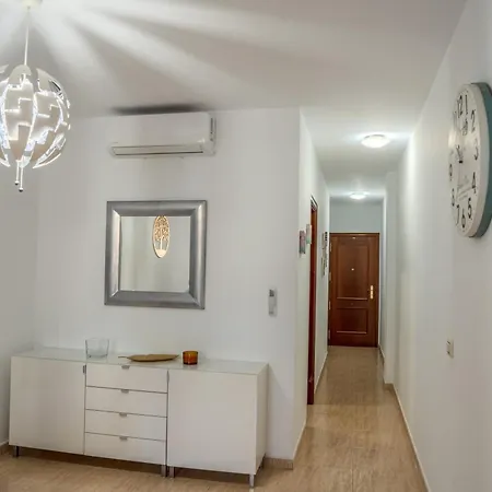 Abrigos Holidays Playa *