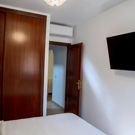 Abrigos Holidays Playa Appartement *