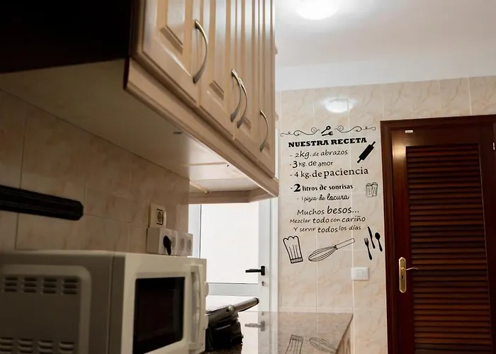 Abrigos Holidays Playa Apartment *