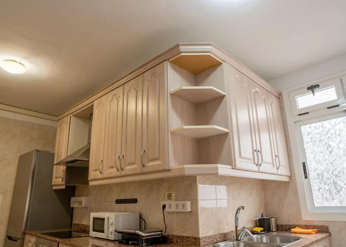 Abrigos Holidays Playa *