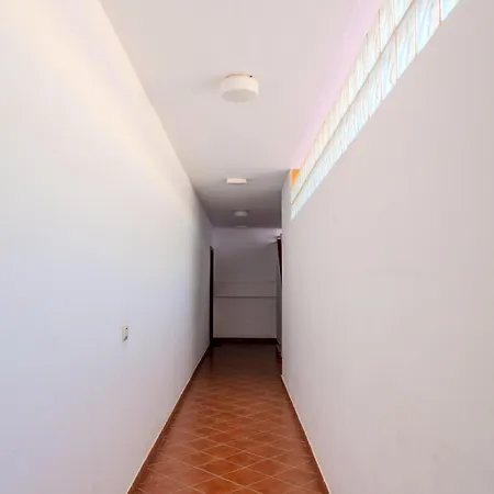 Abrigos Holidays Playa Appartement